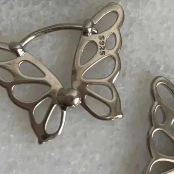 New Drop! Sterling Silver Butterfly Wing Hoop Earrings Brand New - Picture 3 of 5